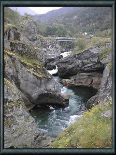 �h���C�u�r���̌k�J