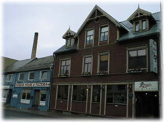 ���j�̂��郌�X�g�����Ƃ��̉��̃t�@�[�X�g�t�[�h�X