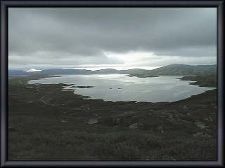 ドライブ途中の山の風景
