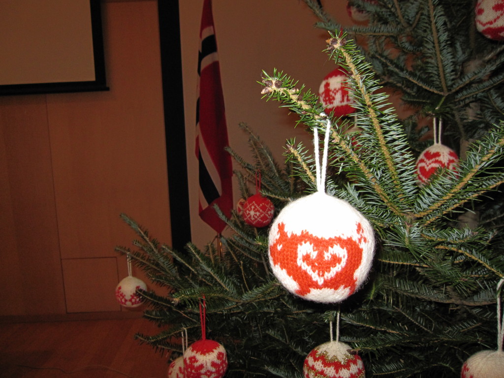 アルネ カルロスのクリスマスボール Norway Yumenet Official Blog